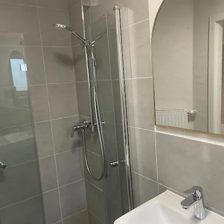 Freigeist Nyaraló *